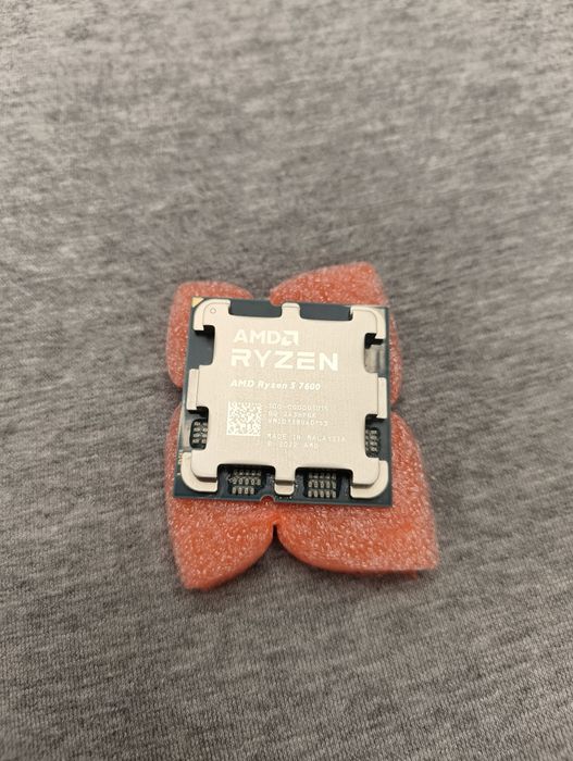AMD Ryzen 5 7600