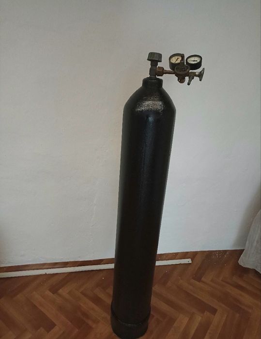 Продам углекислый балон 40 литровый