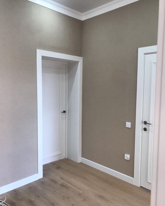 Поклейка обоев недорого