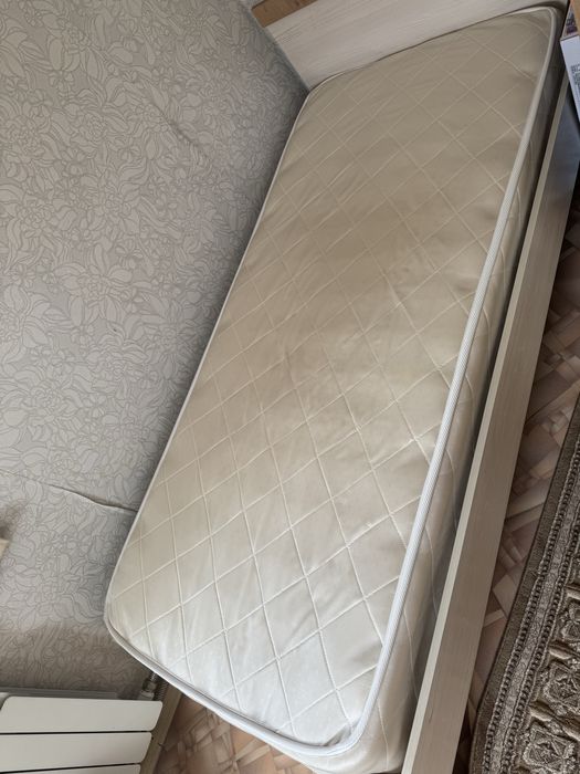 Продам мебель детскую