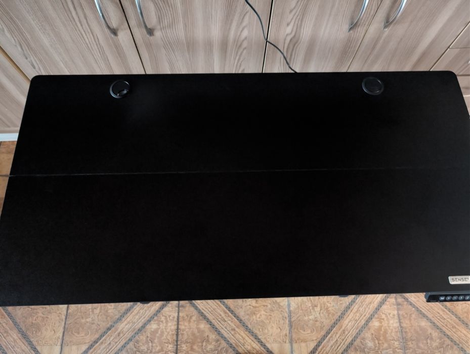 Birou electric montat ,Nefolosit!