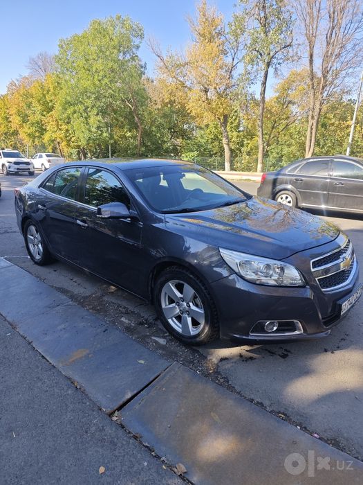 Малибу1,автомат,пробег 130000,чистая
