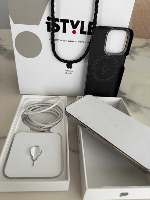 iPhone 15Pro 256 Impecabil,Natural Titanium, 88% +Husa Kevlar +8 Folii