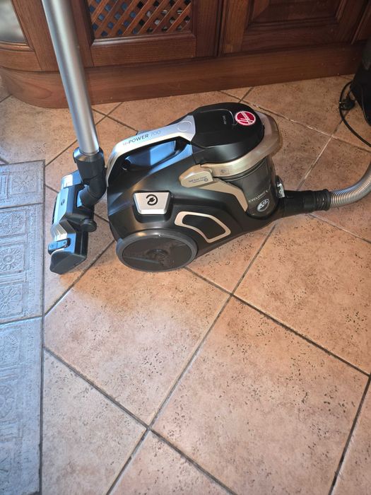 Прахосмукачка Hoover H _Power 700