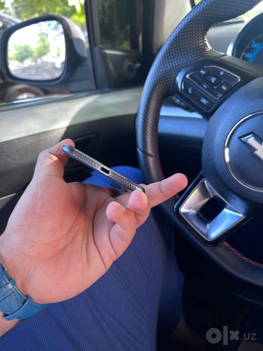 Iphon 8+ sotiladi
