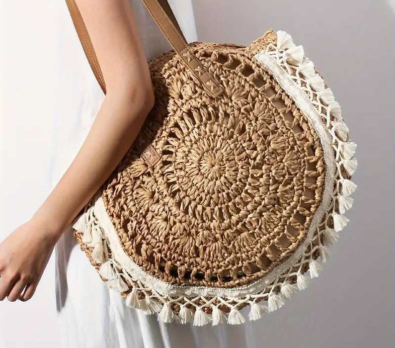 Нова кръгла плетена чанта с бохемски акцент , бохо чанта, цена 40 лв