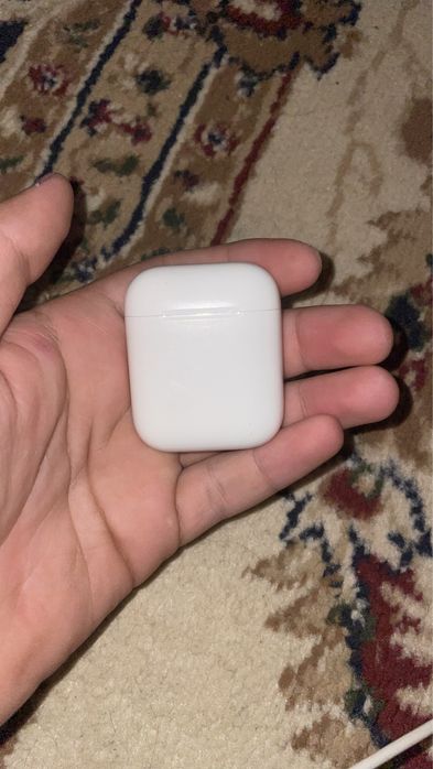 Продам AirPods 2