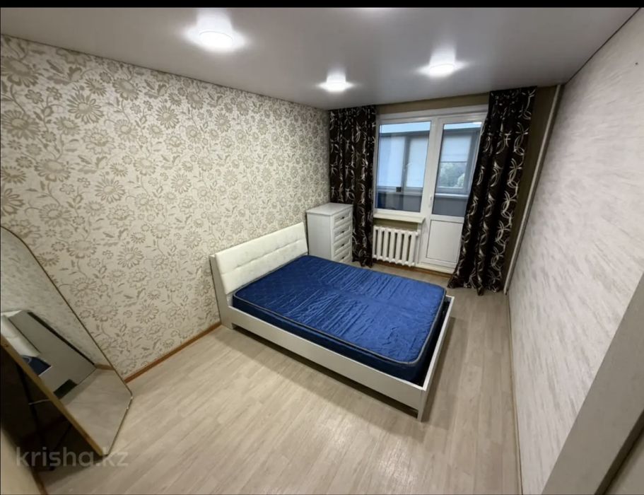 Продам 4-х комнатную квартиру