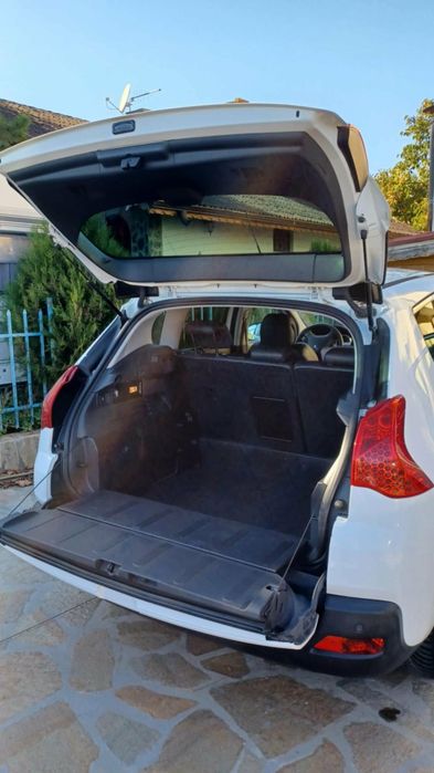 Peugeot 3008, 2012 година