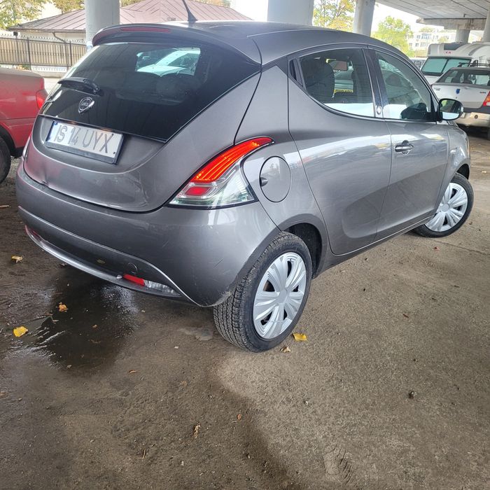 Vând Lancia Ypsilon,2018