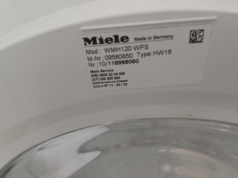 Mașină de spălat rufe Miele