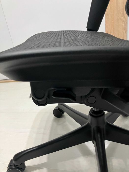 Ergohuman Ultra All Black