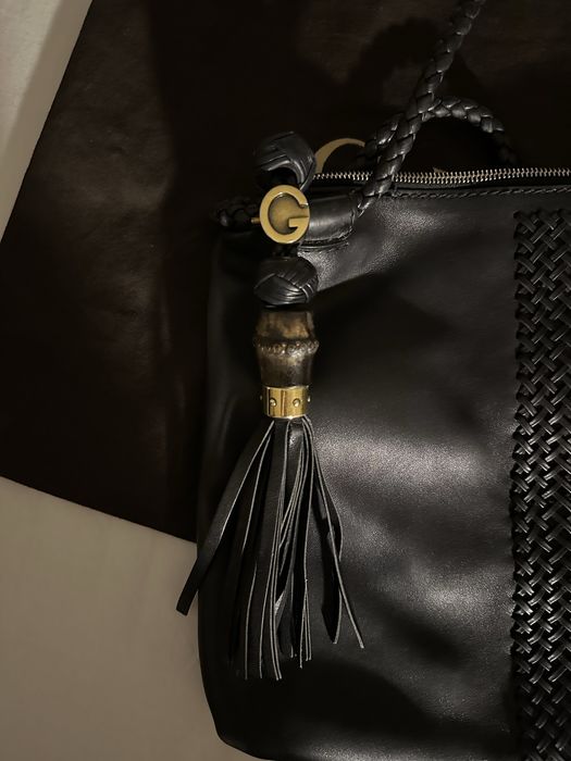 original Gucci Black Leather Medium Handmade Shoulder Bag