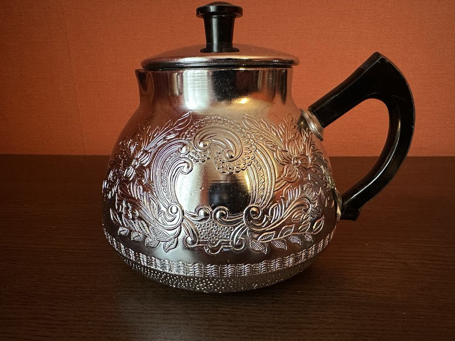 НОВ Руски сервиз за кафе и чай