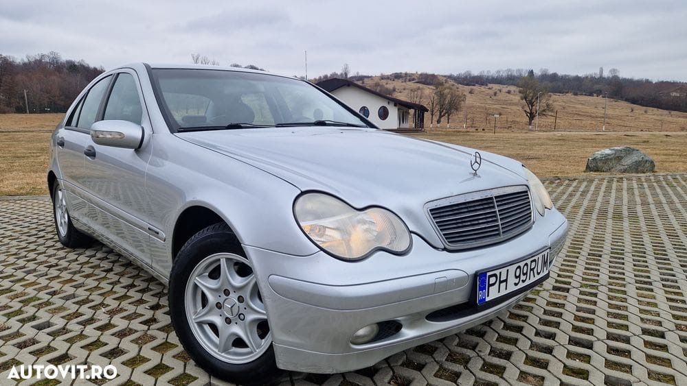 Mercedes C220 CDI Dublu Climatronic Fara Rugina Piele 158.000Km