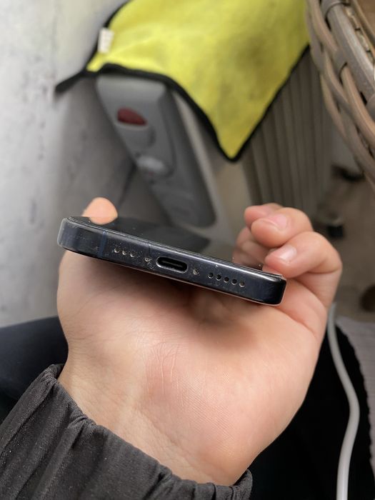 продам айфон 15 про в идеал сост