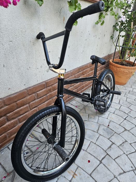 Vând Bmx Custom!