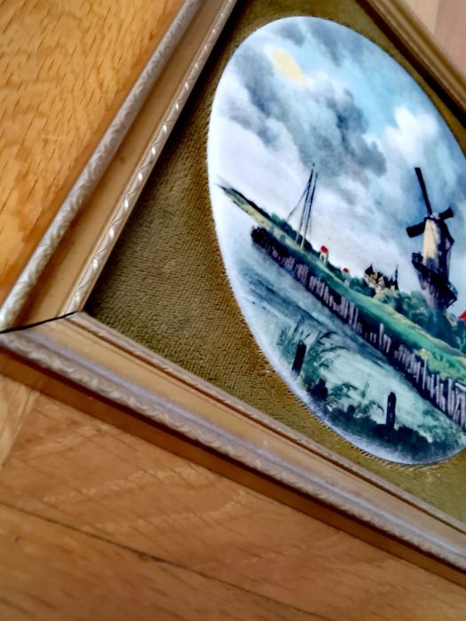 Картина миниатюра плакет 2бр антикварна керамика ръчно рисувани рамки