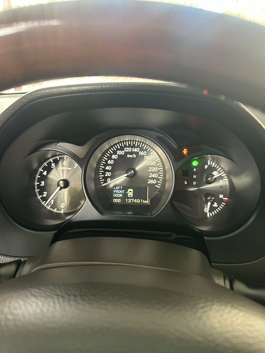 Lexus 2008 yil GS300