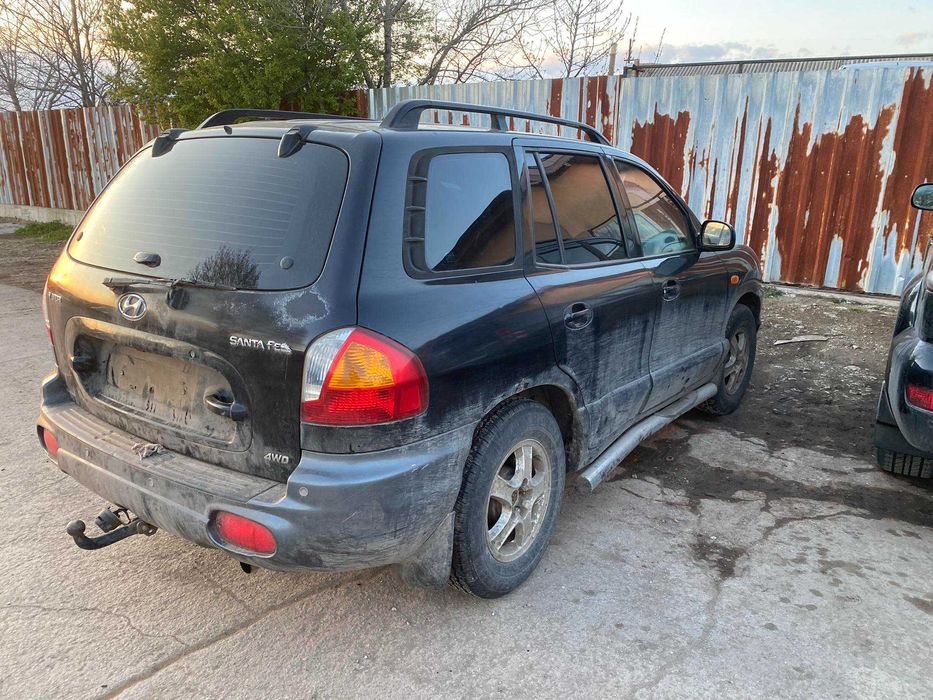 Hyundai Santa Fe 2.4 I НА ЧАСТИ хюндай сантафе 2.4 теглич