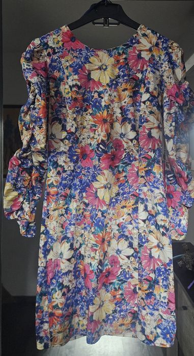 Zara Rochie florala noua
