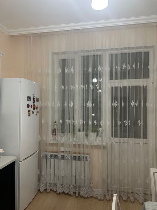 Тюль для окна б/у