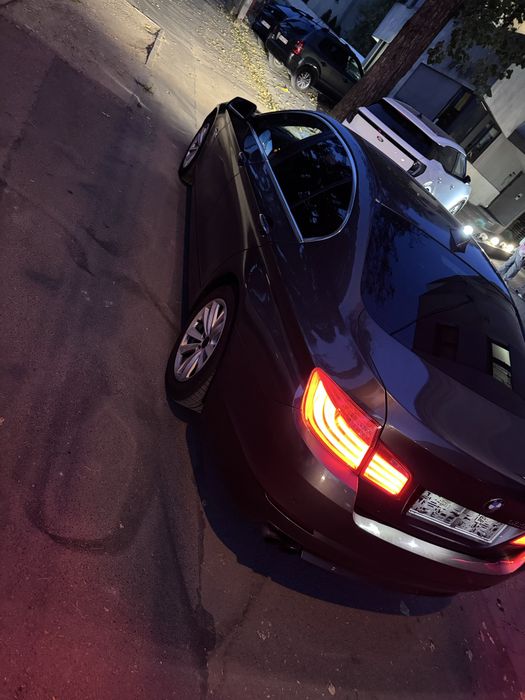 BMW Seria 5 2011 — imagine 4
