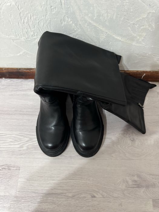 Продам зимные сапоги