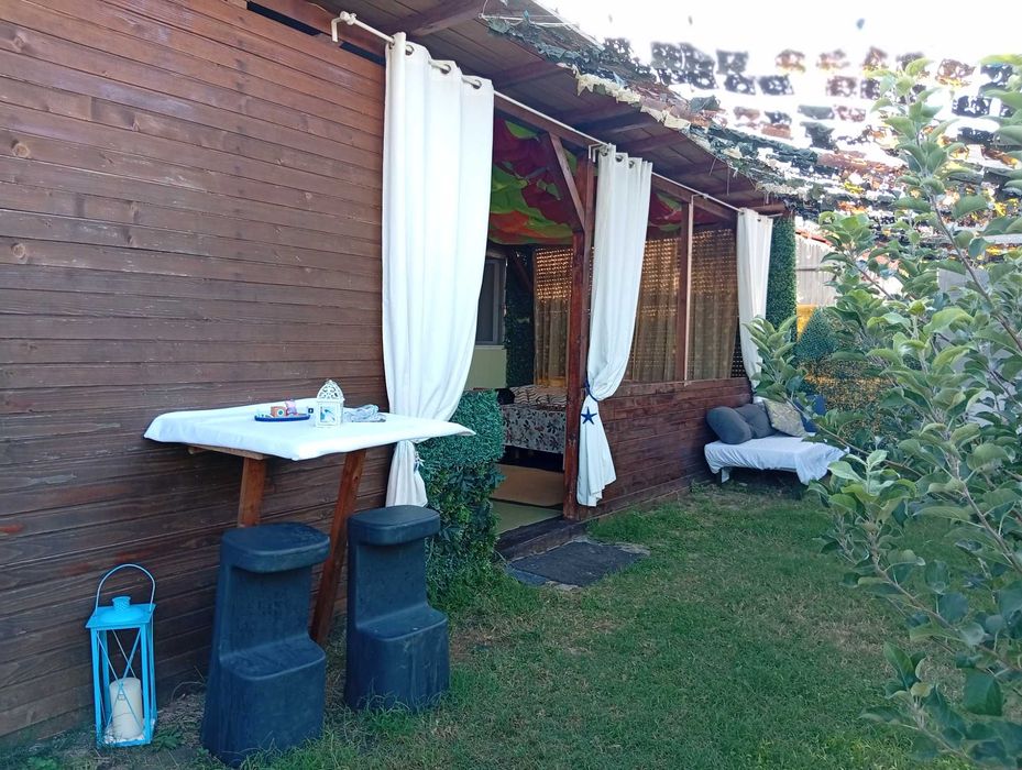 Давам бунгало в Кариани до плаж м.9- 50 евро/вечер.
