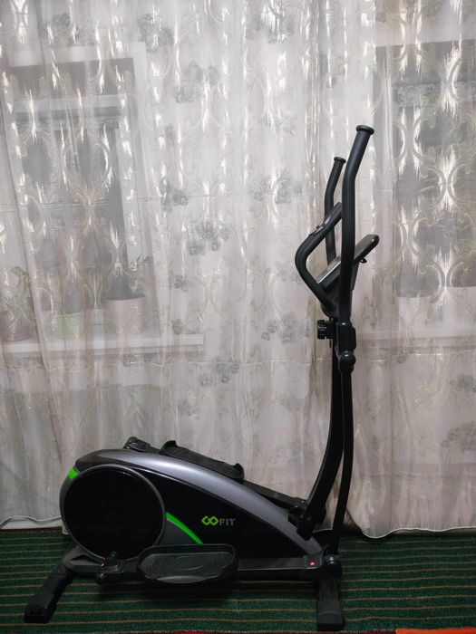 Продам эллиптический тренажёр