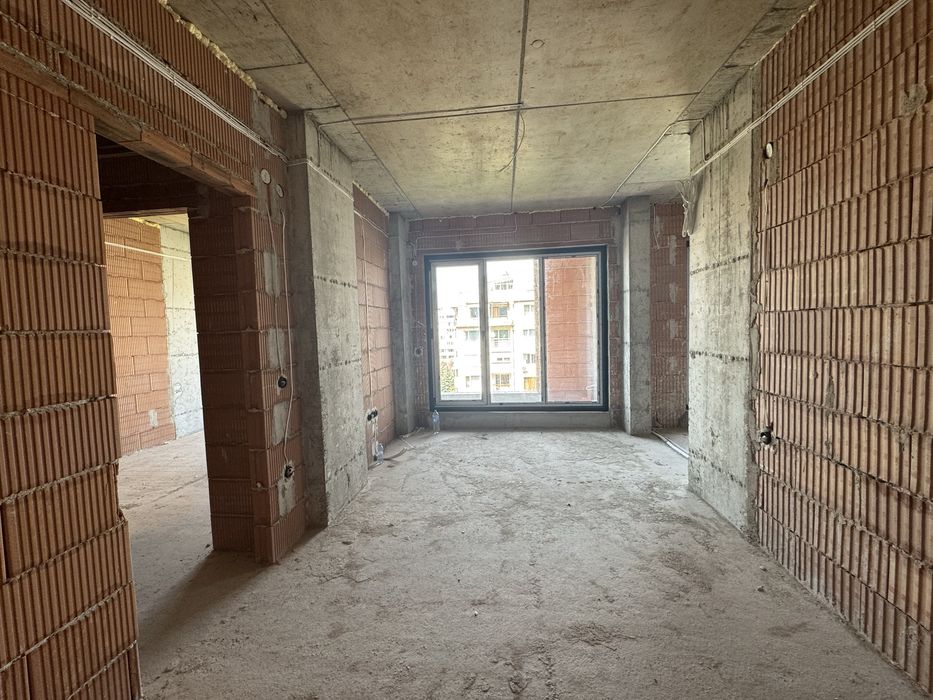 Продава се Тристаен апартамент в София, в.з. Киноцентъра - 143 кв.м за 1901 €/кв.м - Снимка #4