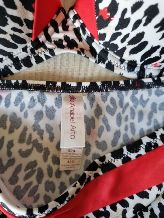 Продам купальник