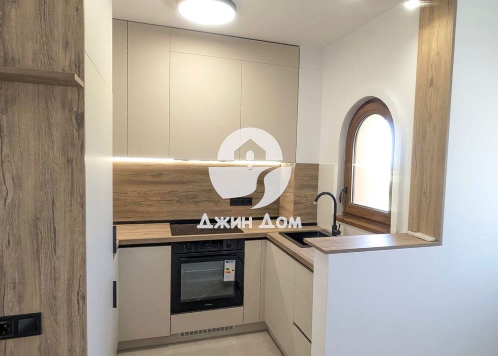 Стилен двустаен апартамент в к-с „Гранд Вилидж“, с. Кошарица