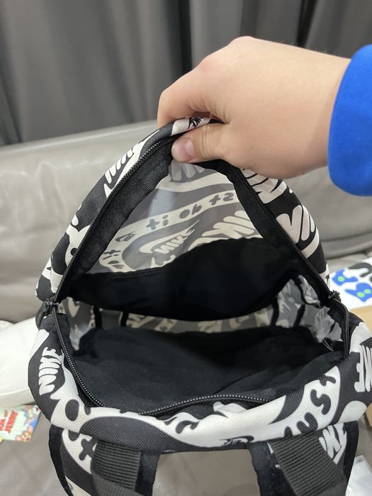 Училощна раница nike