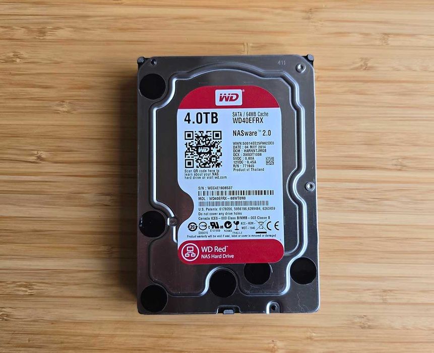 Твърд диск 3,5" Western Digital 4TB RED