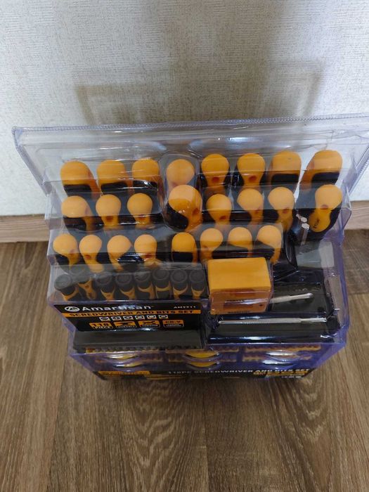 Набор отверток большой