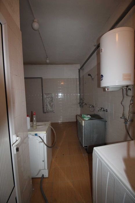 Продава се Промишлена сграда в Русе, Централен кооп. пазар - 550 кв.м за 3 €/кв.м - Снимка #10