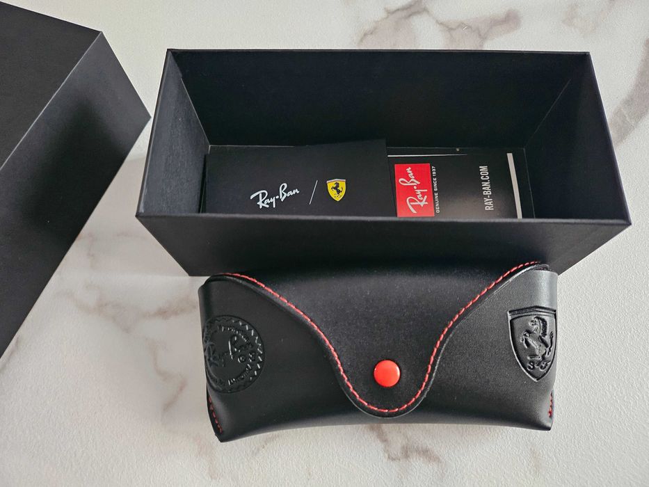 Oчила Ray Ban Ferrari