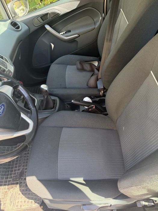 Ford Fiesta benzina 2011