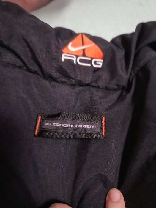 Vesta Nike ACG..
