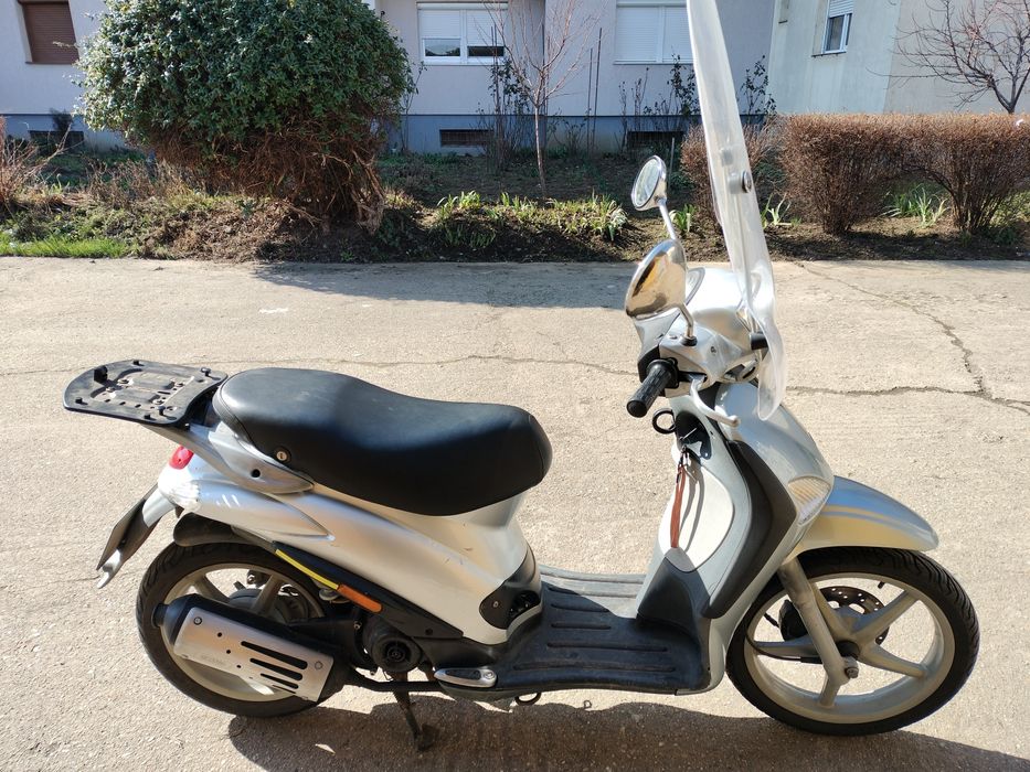 Scuter Piaggio Liberty 50 T4