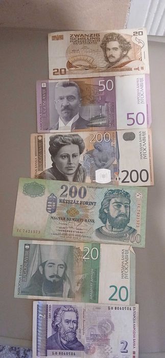 Vand monezi  vechi