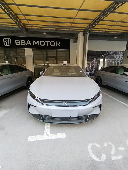 Byd xan Lidar 701 km end fulli. Notarius
