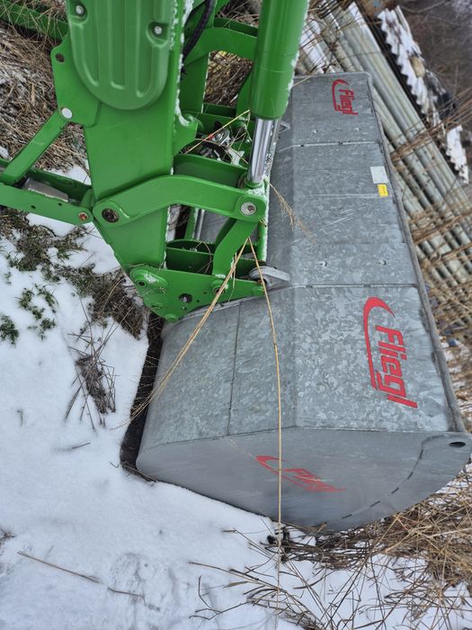 Incarcator frontal John Deere