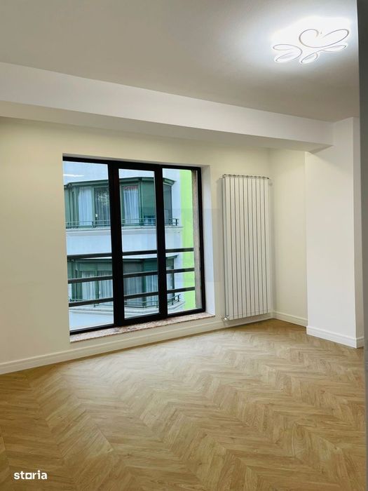 Apartament Renovat 4 Camere de Vanzare Parcare *Arcul de Triumf* — fotografia 3