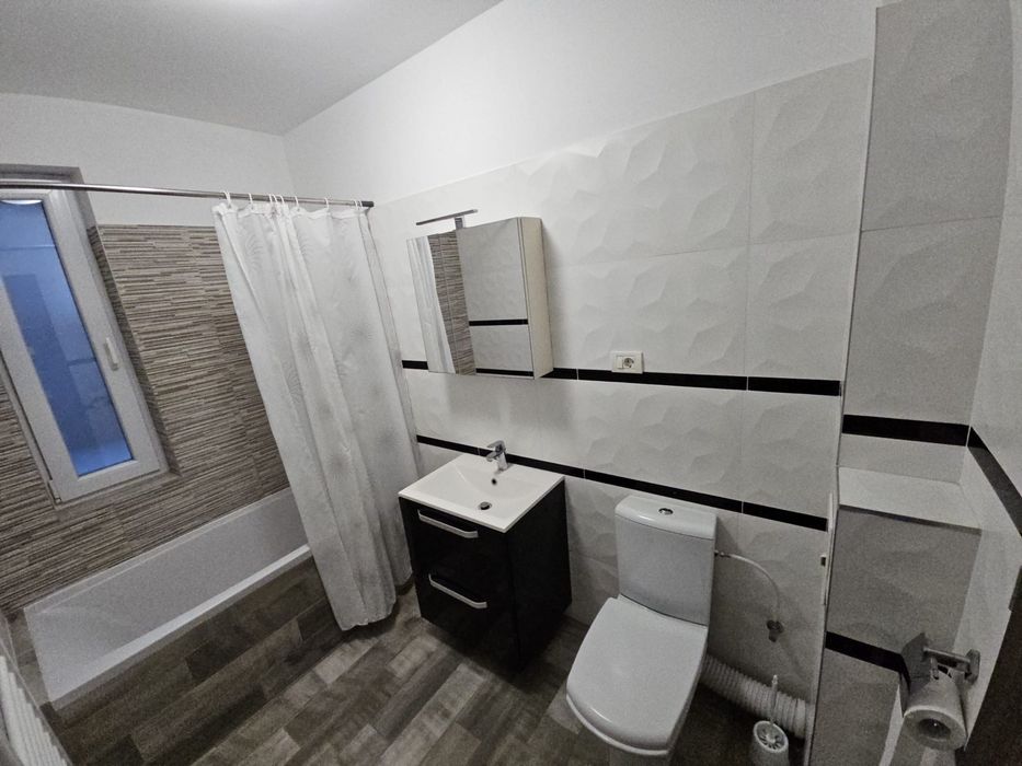 Inchiriez Apartament 3 cam ,spatios, 70 mp proprietar 0 comision, Giroc, zona LIDL , 470 euro