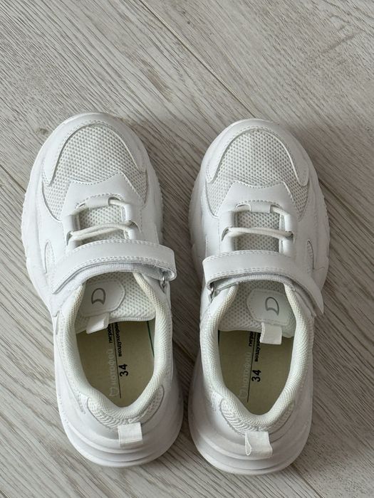 Кроссовки Котофей