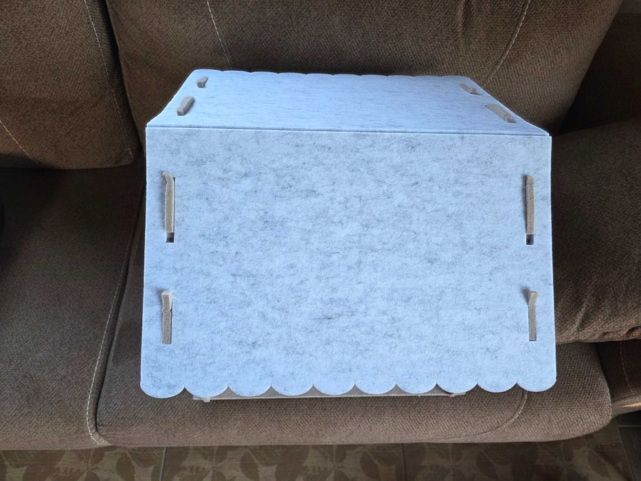 Котешка къщичка от филц