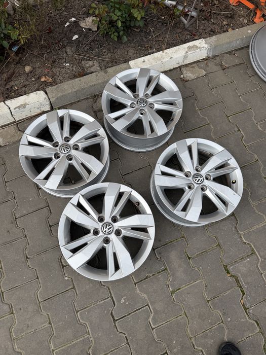 Vand Jante Aliaj Vw Bora polo skoda 1 Seat leon 5x100 R15 Golf 4