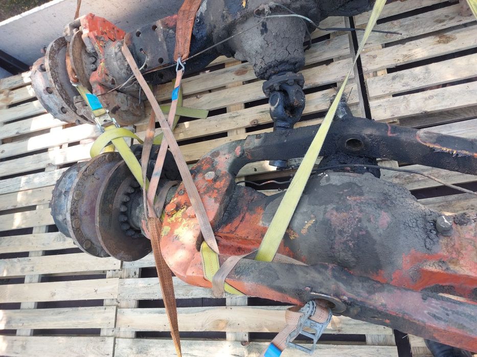 Axe volă tip ZF cu blocabil